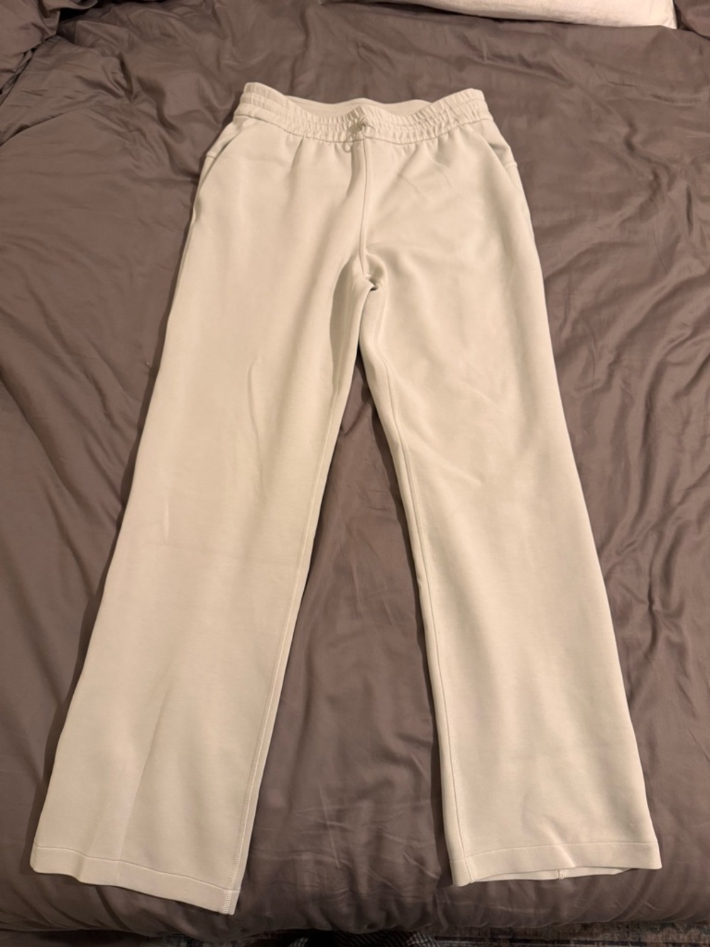 Lululemon sweatpants